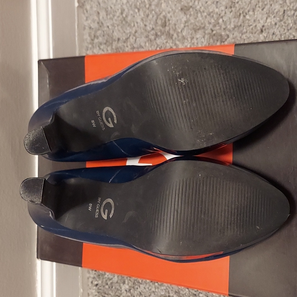 Heels - Picture 4 of 8